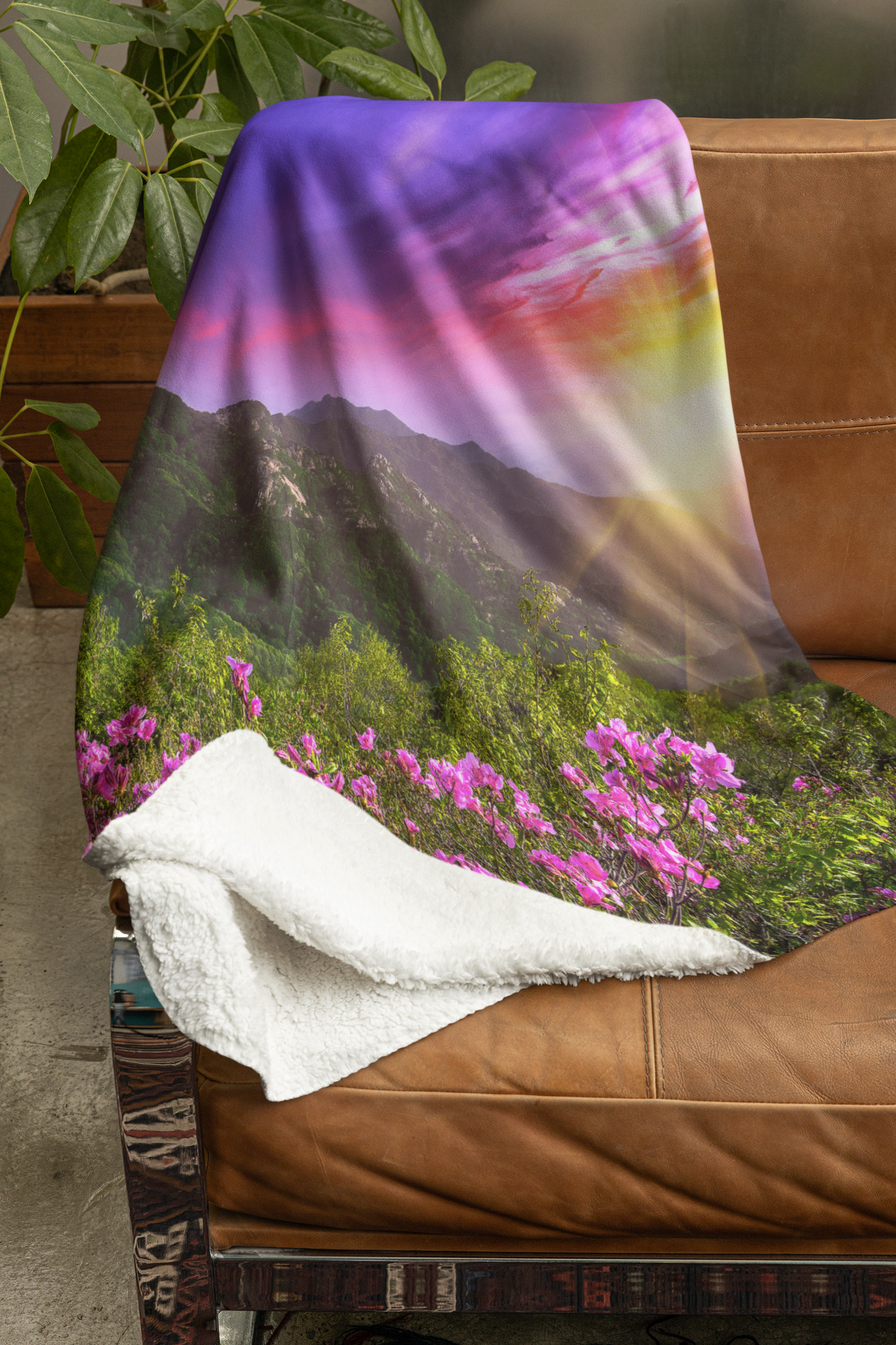 Mountain Memorial Blanket Sherpa Throw